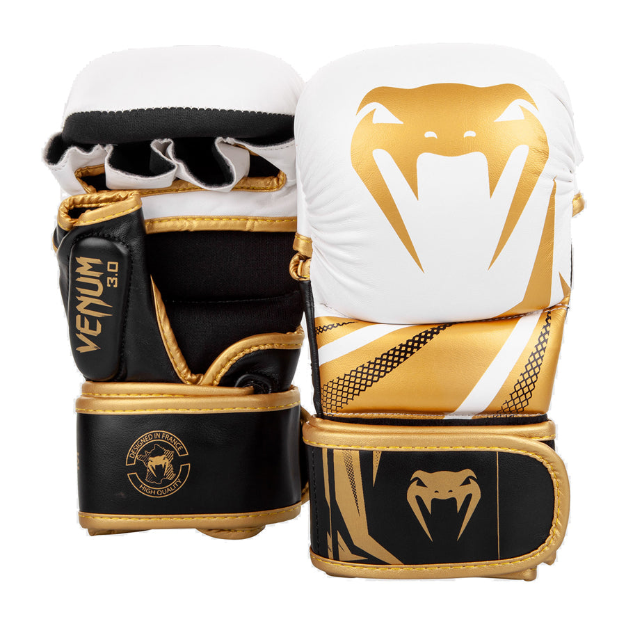 Venum MMA hanskat CHALLENGER 3.0 Valko-Kulta sparraushanskat. Kuvassa pari edestä ja takaa