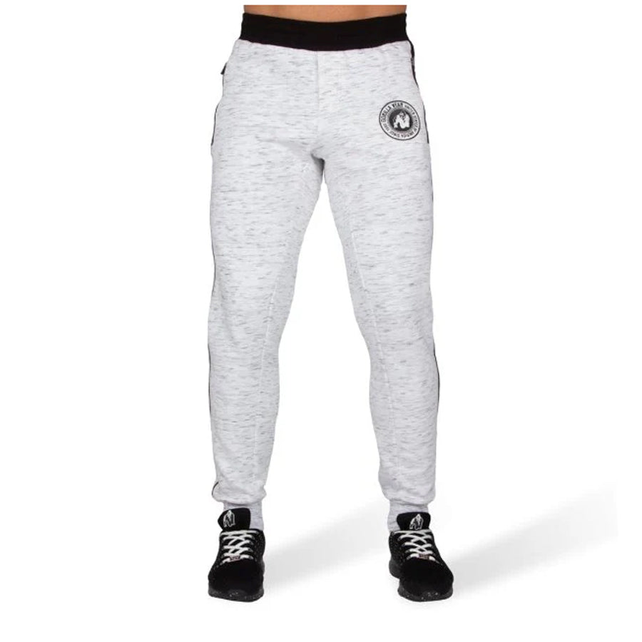 Gorilla wear 
Saint Thomas -treenihousut suoraan edestä
