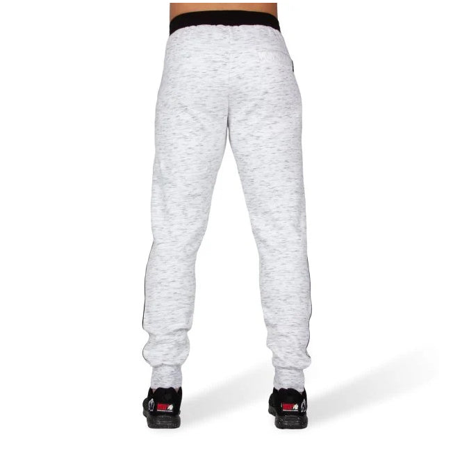 Gorilla wear 
Saint Thomas -treenihousut takaa