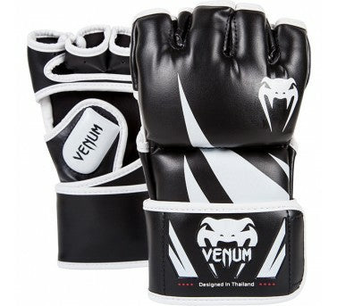 Venum MMA otteluhanskat otteluihin, harjoituksiin ja säkkitreeneihin. Mma hanskat on valmistettu kestävästä nappa-nahasta. Tuettu peukalo.
 Hyväksytty ottelukäyttöön. Kuva mma hanskat.