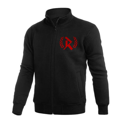  Rurik Fightgear korkeakauluksinen, vetoketjullinen takki. Brodeerattu logo rinnuksessa. Takki on valmistettu Euroopassa. Kuva edestä. PT-Combat - 100% suomalainen Rurik-asiantuntijasi!