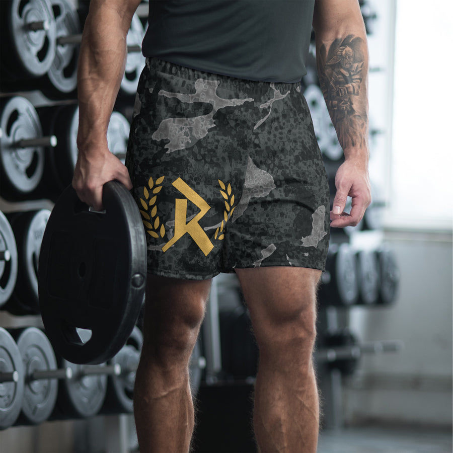 Rurik FG Urban Camo shortsit kuvattu salilla miehen päällä. l PT-COMBAT.fi - 100% suomalainen RURIK asiantuntijasi
