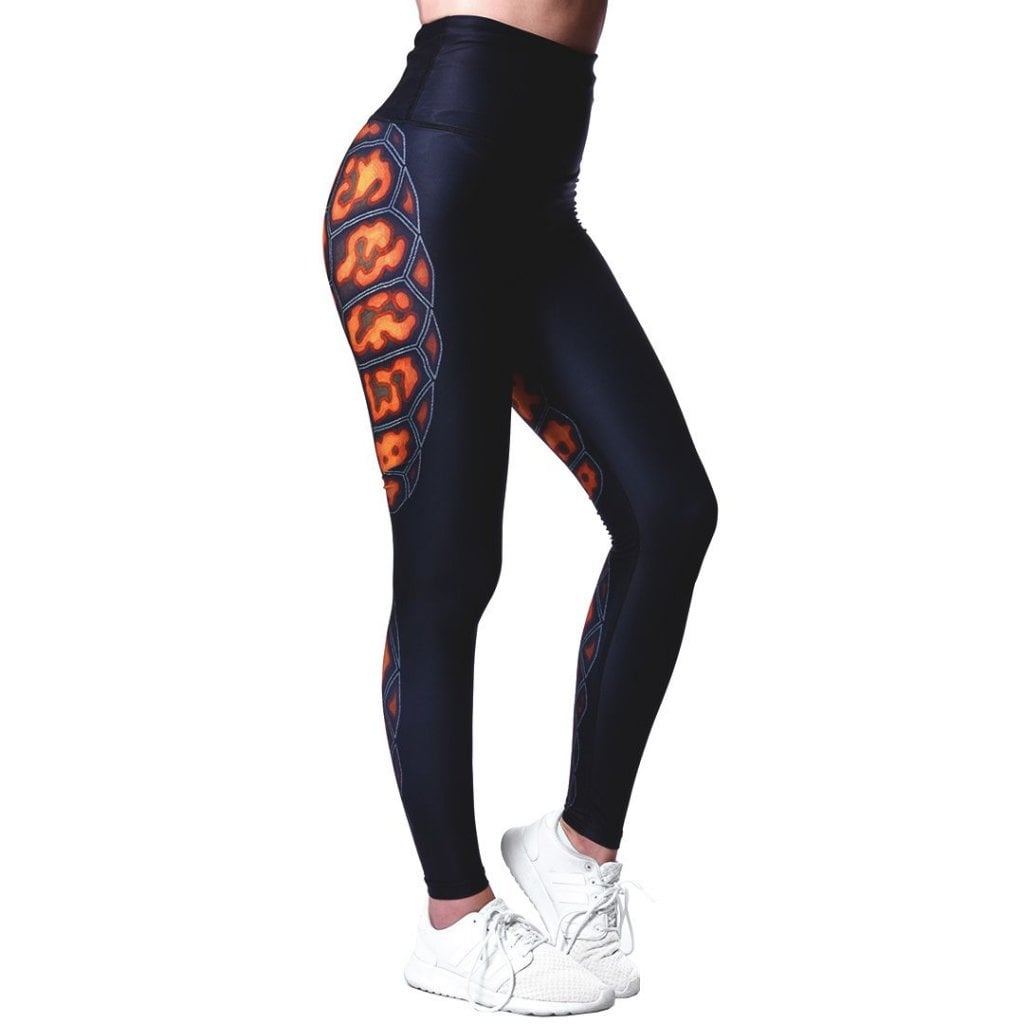 Anarchy Apparel Tortuga legginsit oikealta sivulta kuvattuna. pt-combat.fi verkkokaupasta.